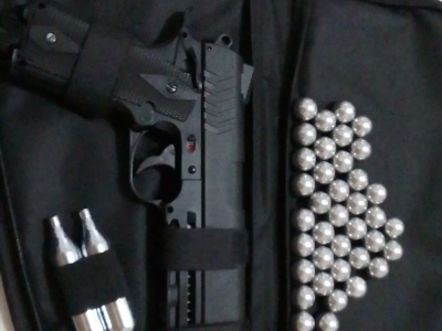 Pistola para defesa pessoal 