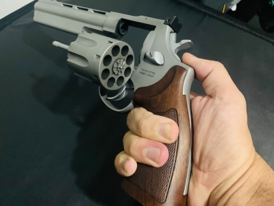 Revólver Taurus RT 608 .357 MAG – Inox – 8 tiros