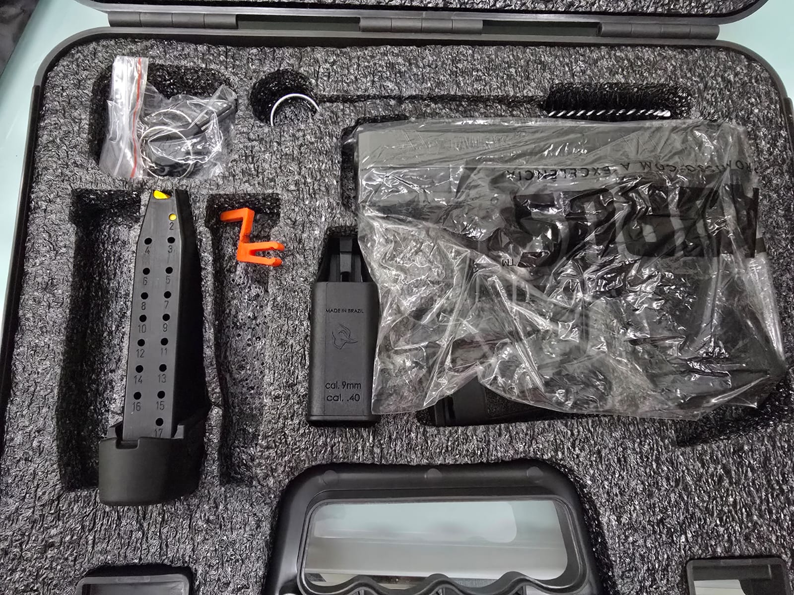 Taurus TS9c NOVA NA CAIXA