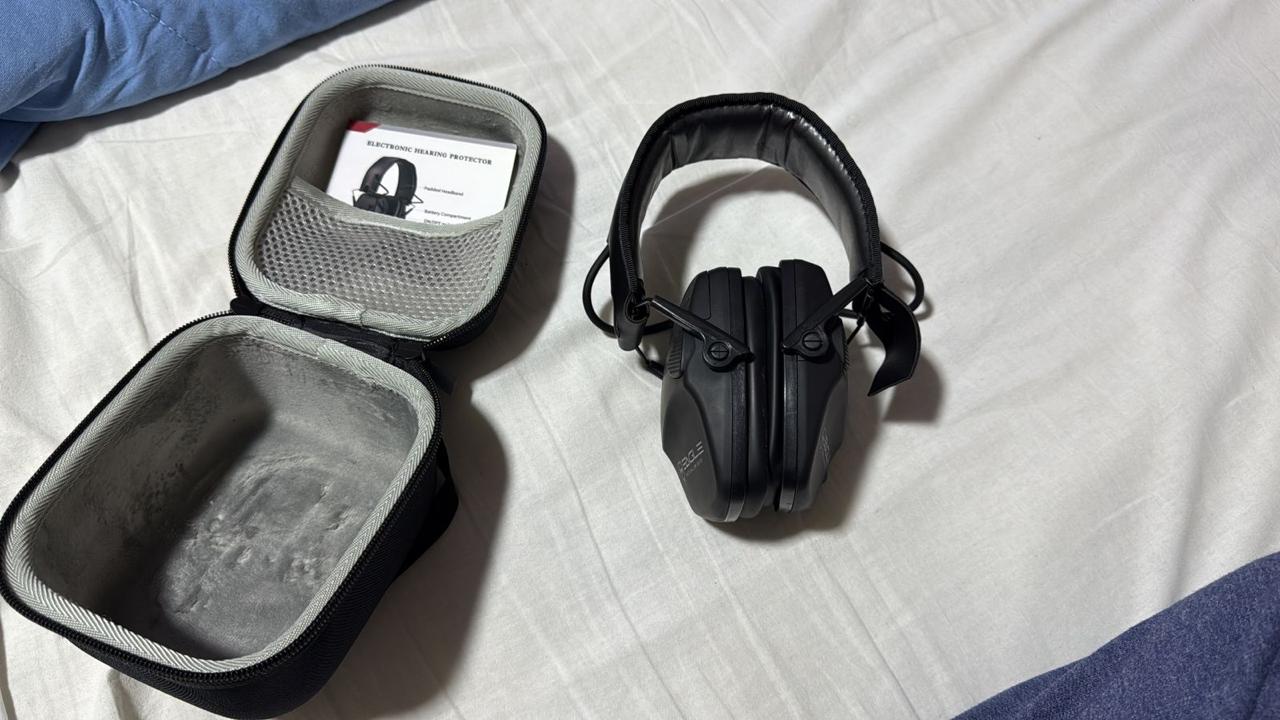 Taurus PT 92 Preta intacta + Acessórios