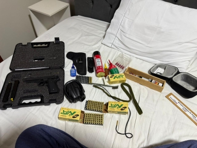 Taurus PT 92 Preta intacta + Acessórios