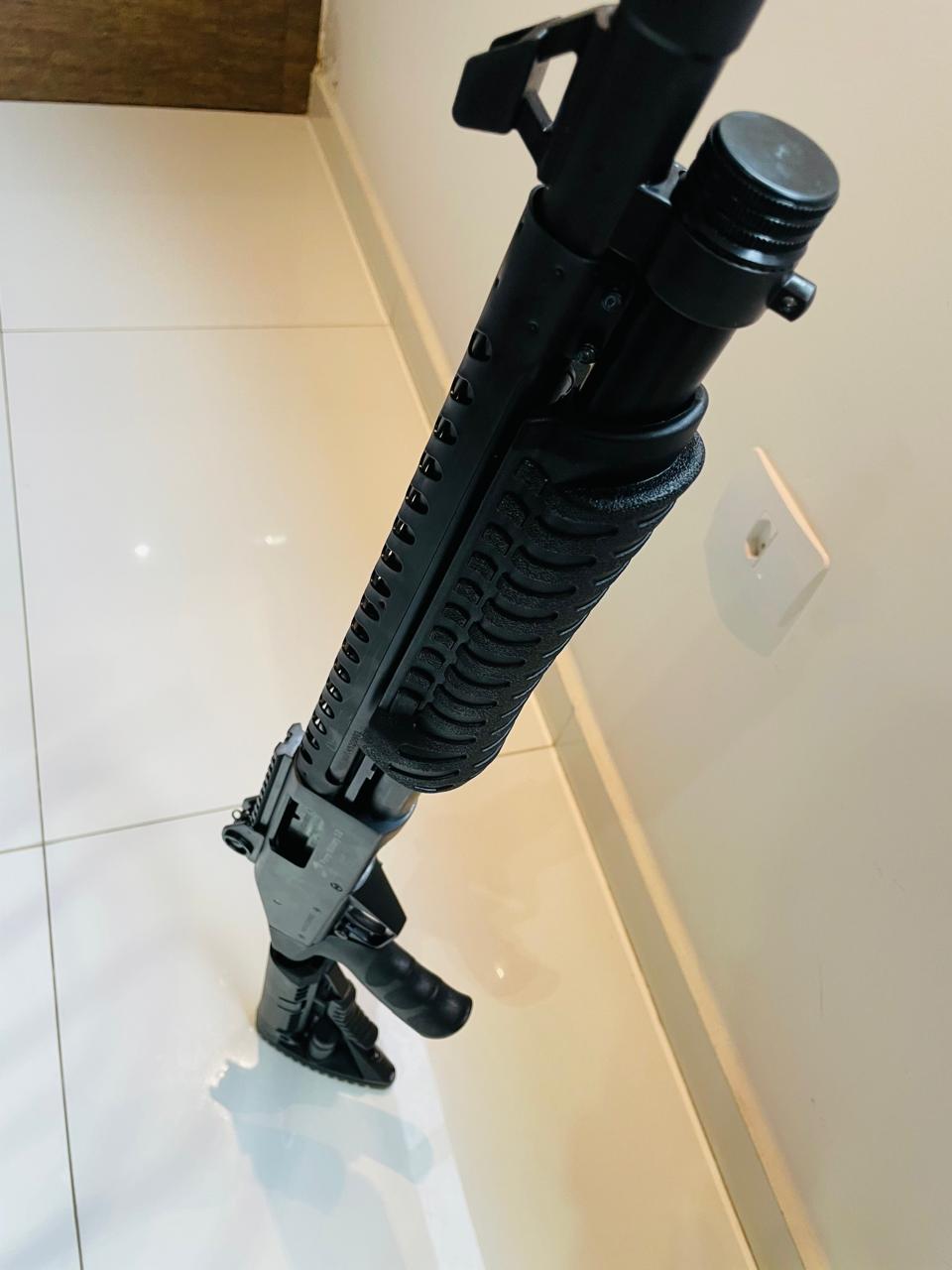 Espingarda CBC Pump Military 3.0 Coronha Retrátil Calibre 12 Cano 16\\