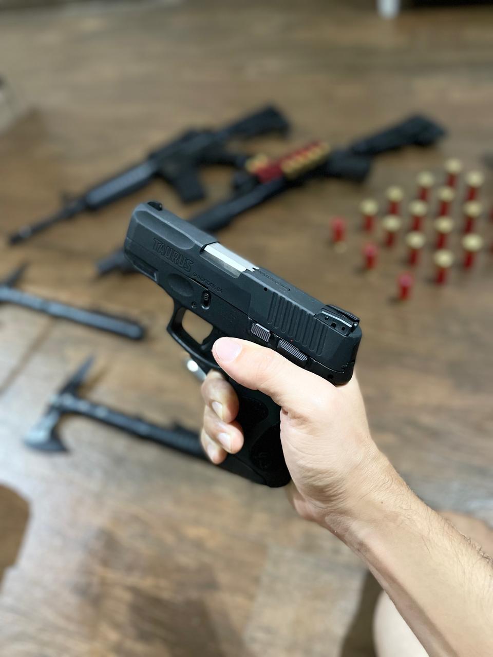 Pistola Taurus G2c 9mm Preta