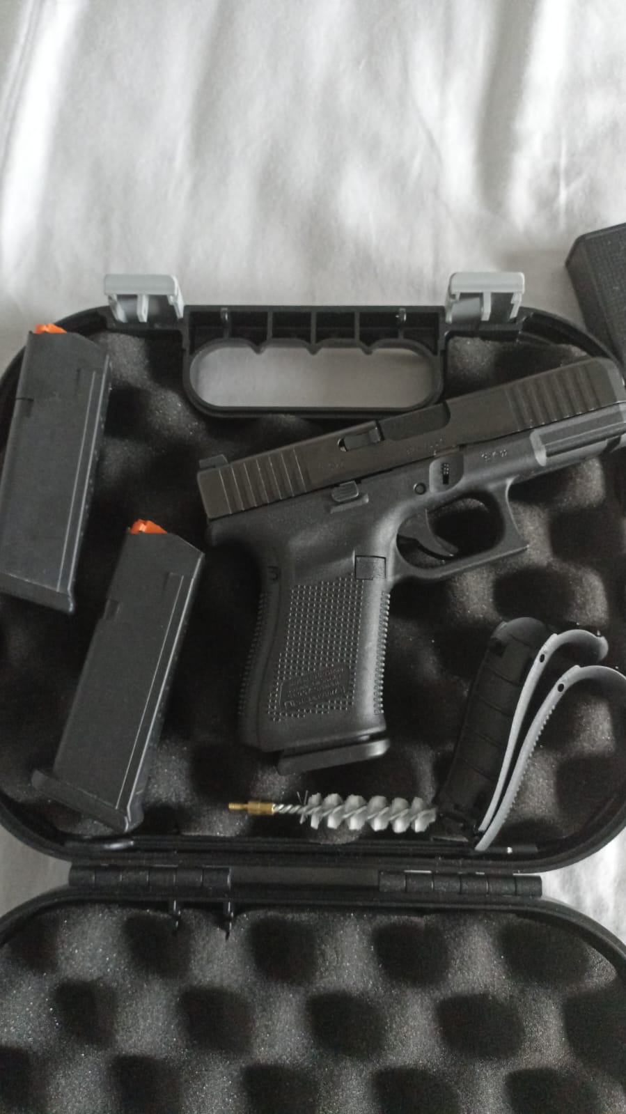 GLOCK G23
