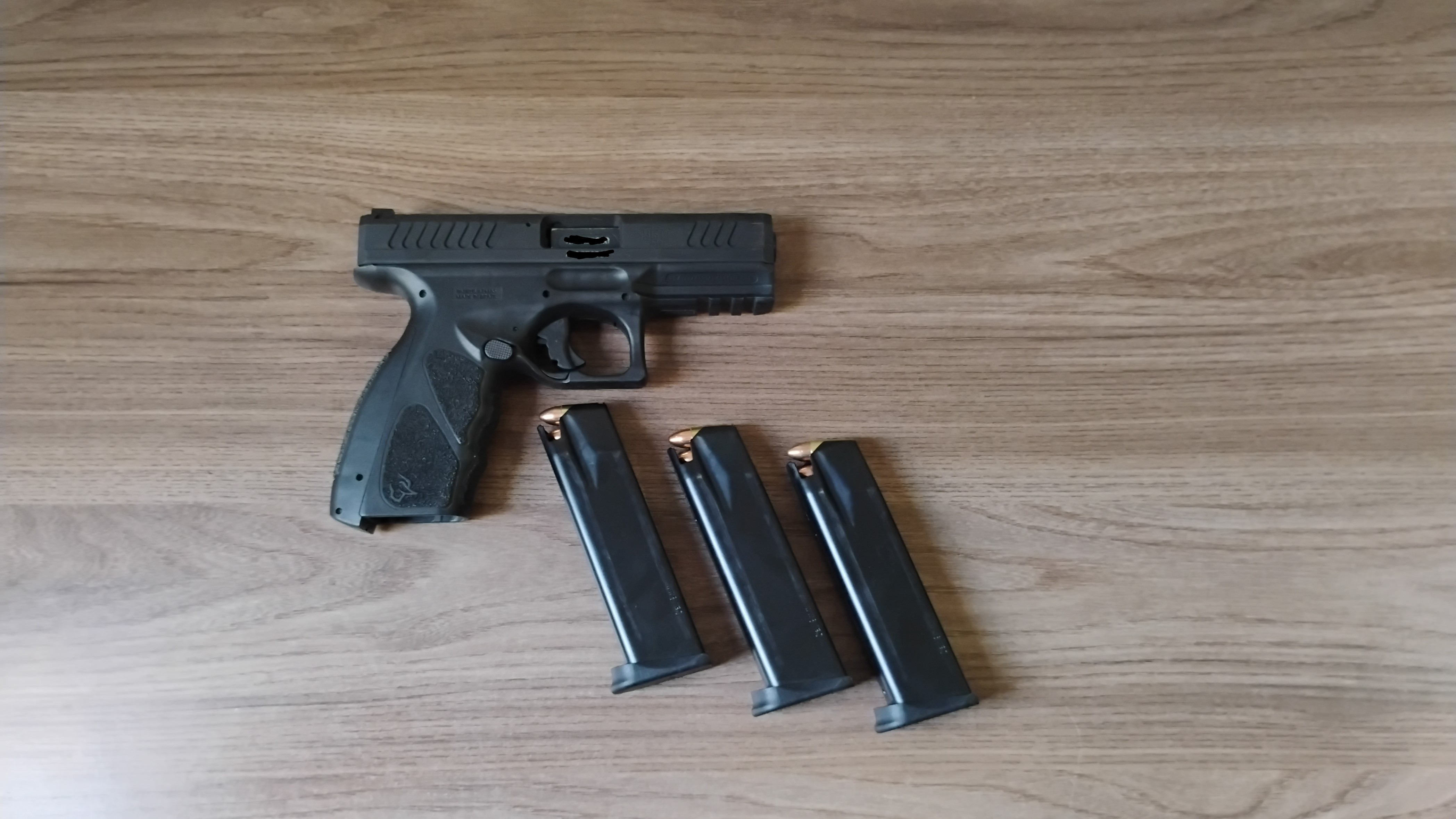 Pistola Taurus TS9