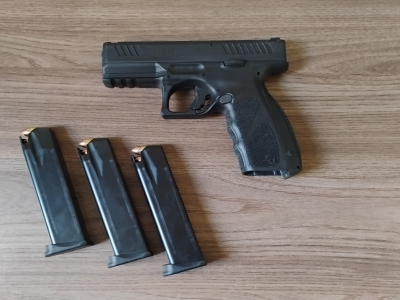 Pistola Taurus TS9