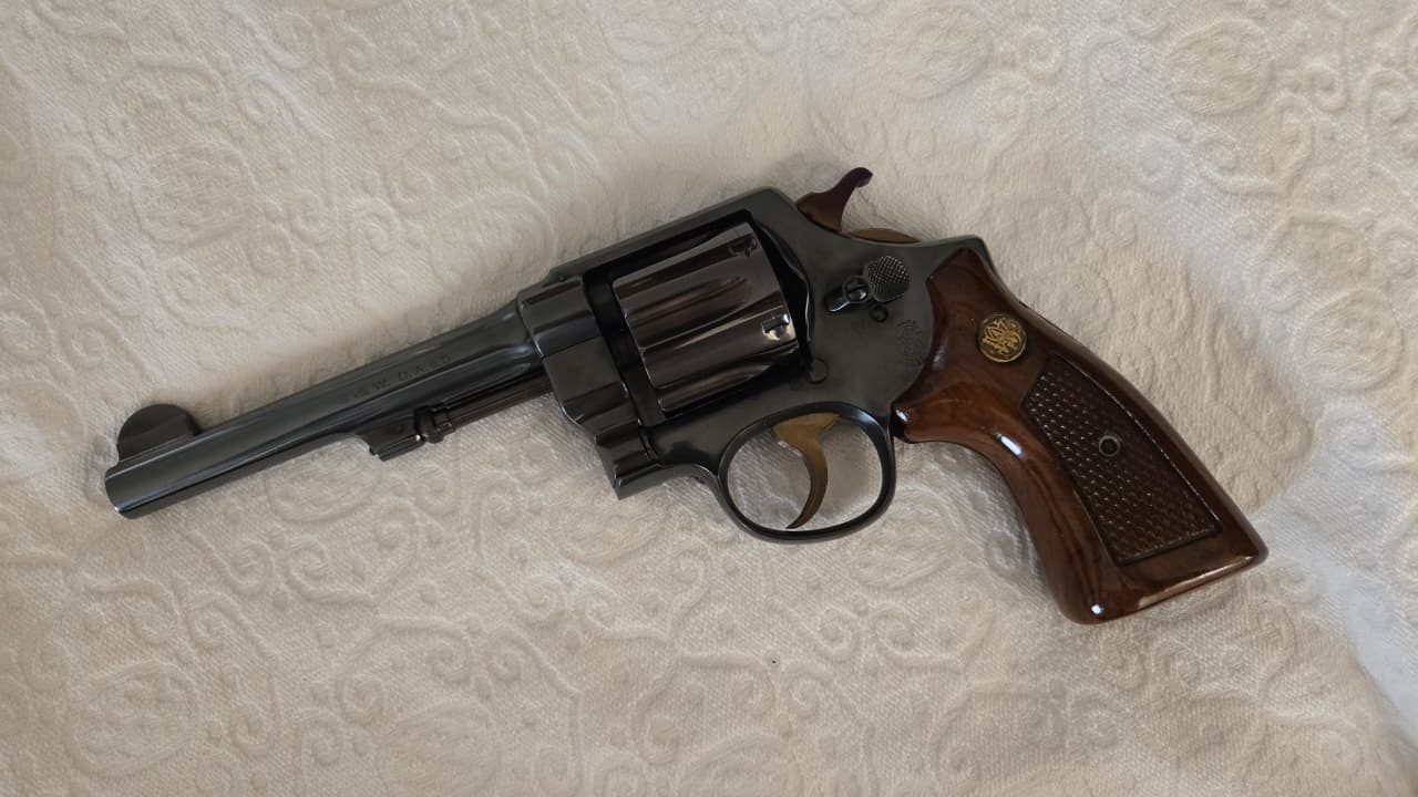 REVOLVER  SMITH WESSON , MODELO 1917 , BRASIONADO EXERCITO BRASILEIRO - CALIBRE 45 ACP - 6 TIROS -